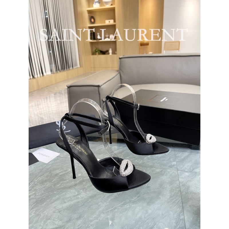 Y*L high heels